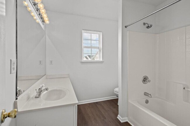 Building Photo - 3506 Kelso Ct