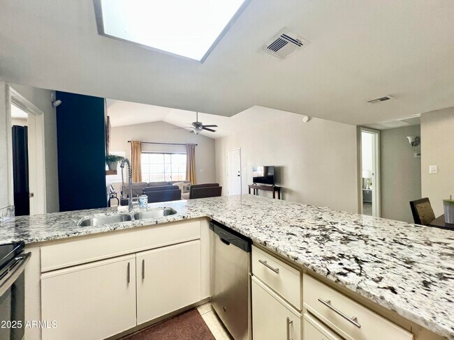 Building Photo - 2855 S Ext Rd