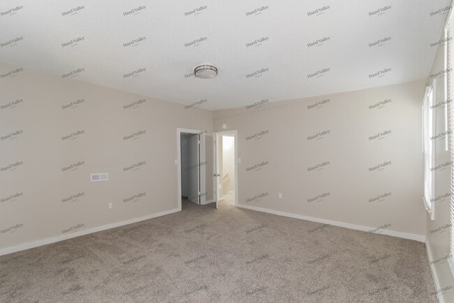 Building Photo - 9713 Rice Ave