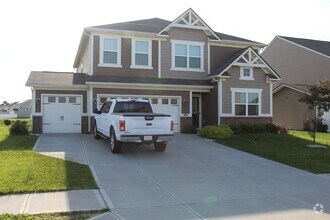 Building Photo - Spacious Move In Ready 5 BR in Avon!