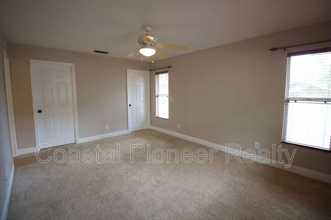 Building Photo - 1817 Laurence Ct