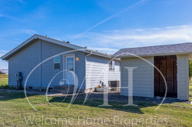 Building Photo - Peaceful Rural Living in Newly Remodeled 3 Bdrm Home