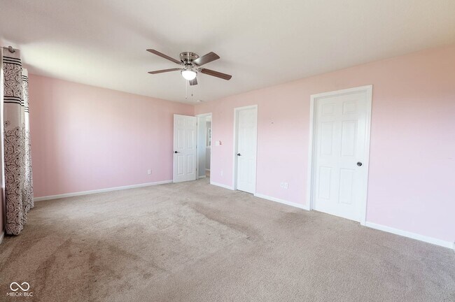 Building Photo - 899 Briarstone Dr