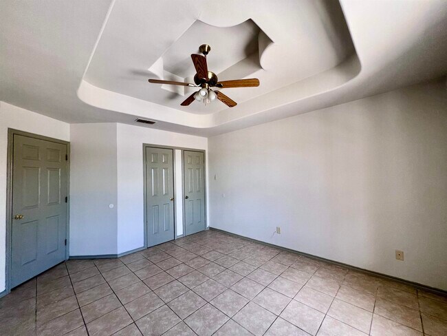 Building Photo - 507 Shiloh Dr