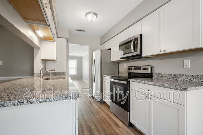 Building Photo - 229 Mannings Ln