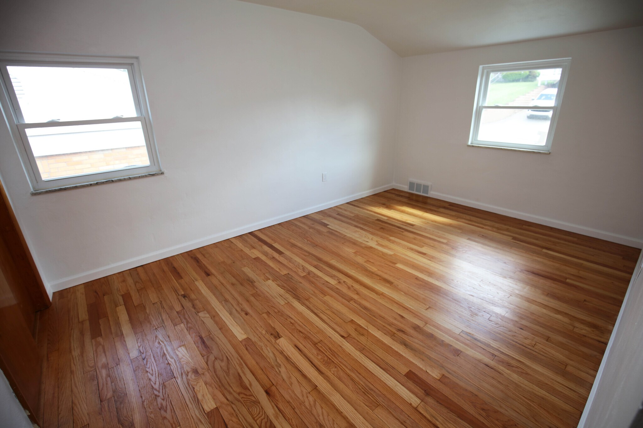 Bedroom 2 - 1213 Monongahela Blvd