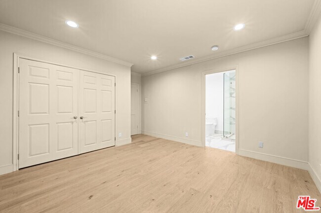 Building Photo - 17449 Sumiya Dr