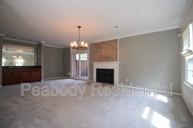 Building Photo - 6423 Little Potters Ln