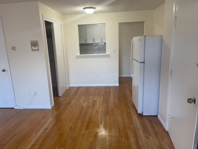 Building Photo - 30 Allston St
