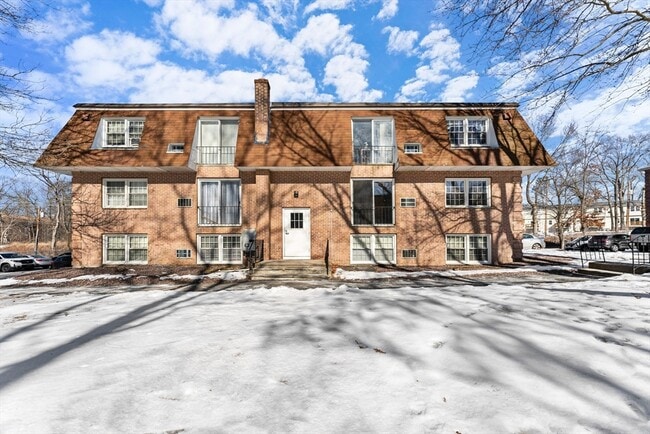 Building Photo - 82 Boylston Ln