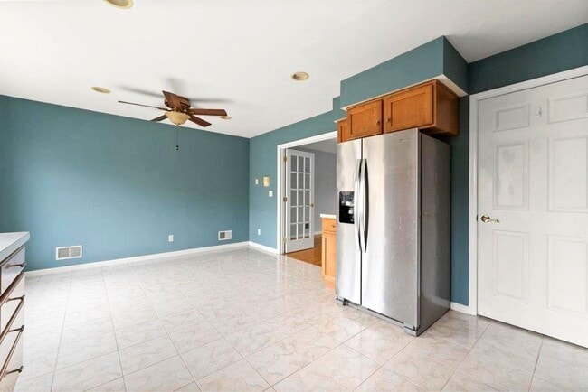 Building Photo - 2 Hops Commons Ct