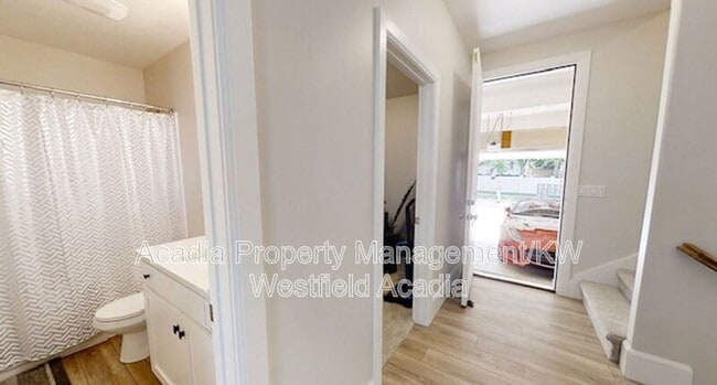 Building Photo - 3713 N 60 E