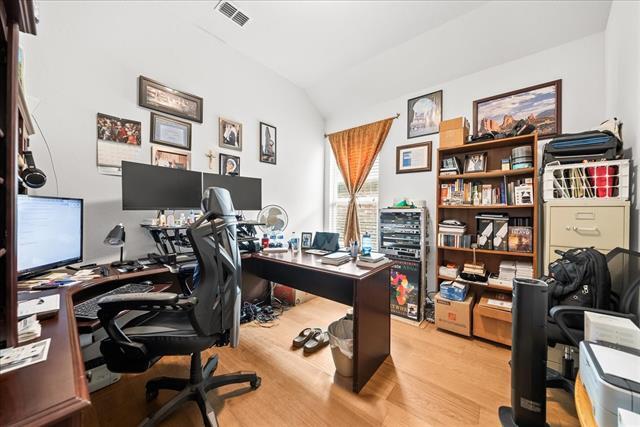 Building Photo - 2116 Moonsail Ln