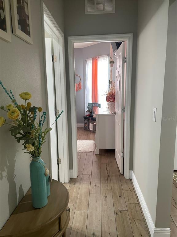 Building Photo - 8835 Hinsdale Heights Dr