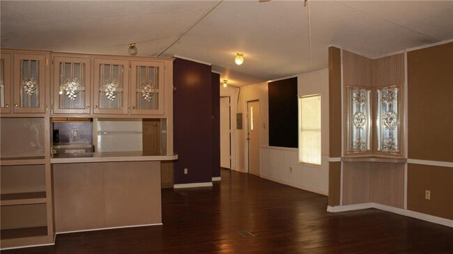 Building Photo - 122 Blue Flame Rd