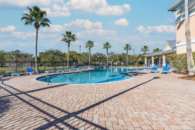 Building Photo - 4931 Key Lime Dr