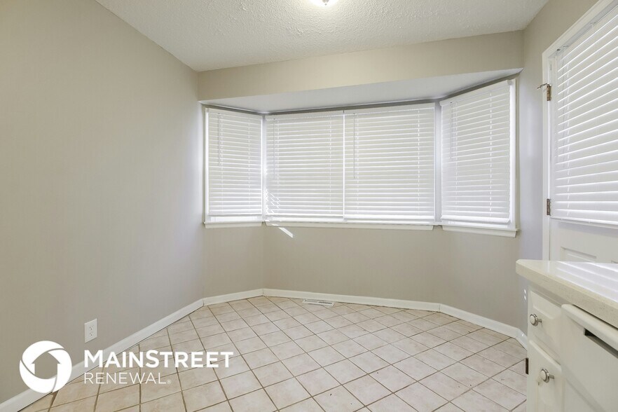 Building Photo - 2300 NW 85th Terrace