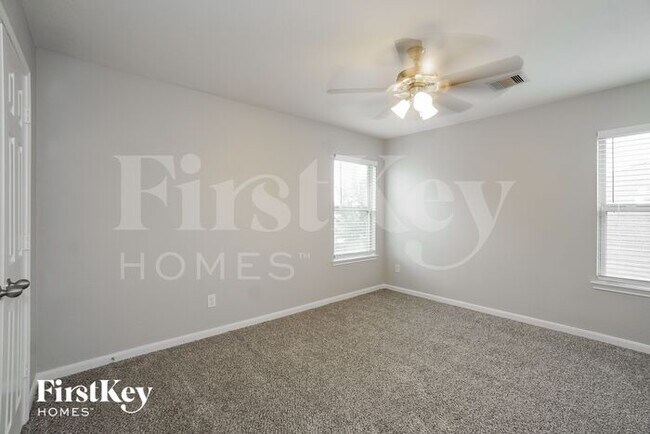 Building Photo - 15315 Harris Canyon Ln