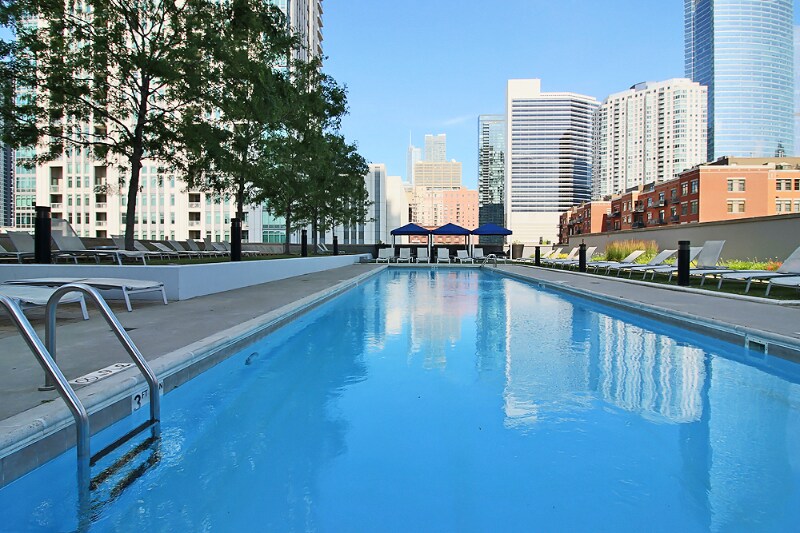 Building Photo - 600 W Kinzie St