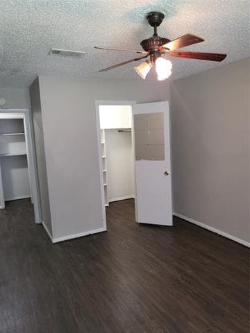 Building Photo - 3625 Stephenson Dr