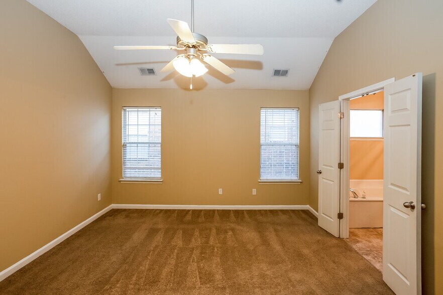 Building Photo - 7787 Allen Ridge Ln