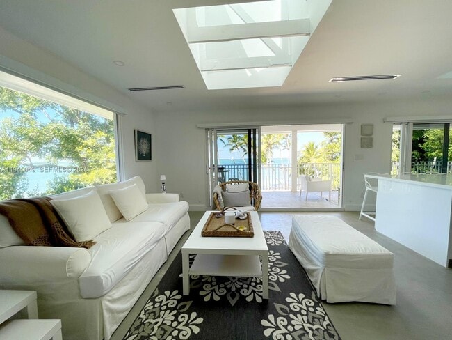 Building Photo - 96180 Overseas Hwy