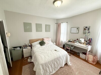 Building Photo - 17 Sachem St