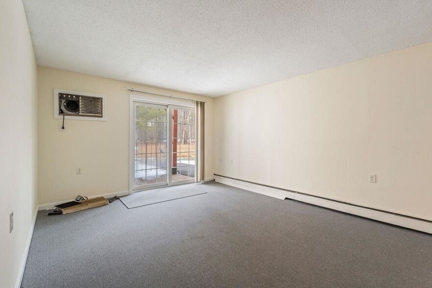 Building Photo - 1703 White Cedar Blvd