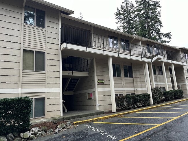 Building Photo - 2 Bedroom Condo Near WWU and Bus Line