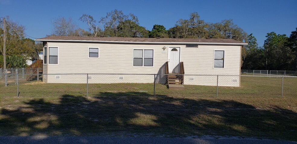 Building Photo - 17010 Meridian Blvd