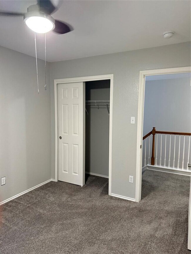 Building Photo - 4465 Mather