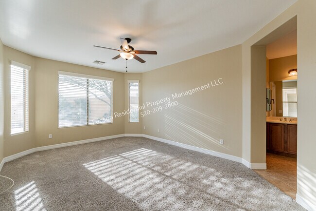 Building Photo - 799 West Camino Tunera