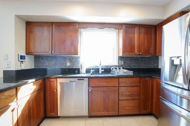 Building Photo - Welcome Home!