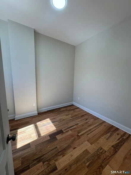 Building Photo - 740 Dixwell Ave
