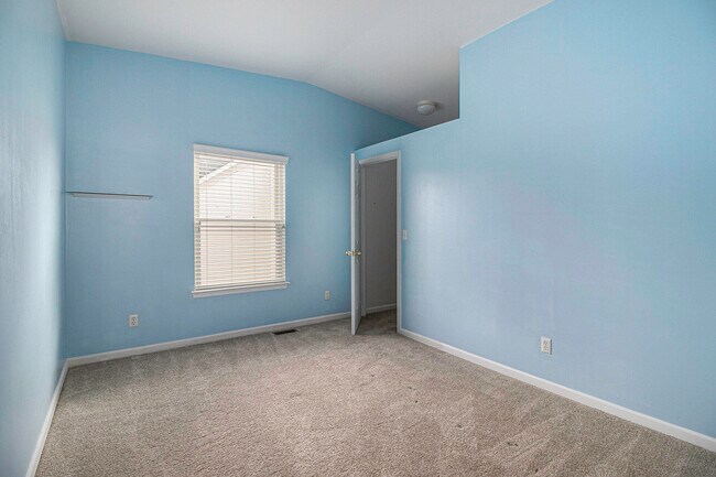 Building Photo - 1304 N Bay Dr