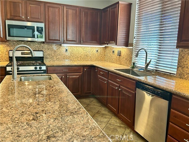 Building Photo - 30809 Lilac Cir