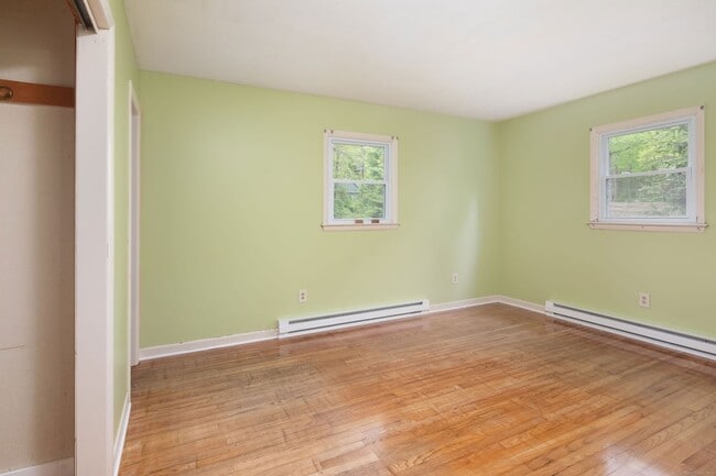 Building Photo - 30 Housatonic Ave