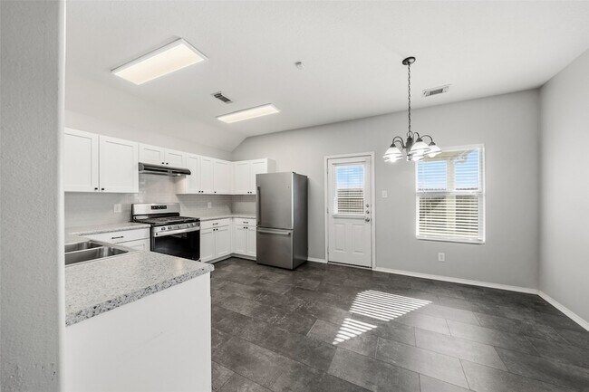 Building Photo - 11635 Pebble Sands Dr