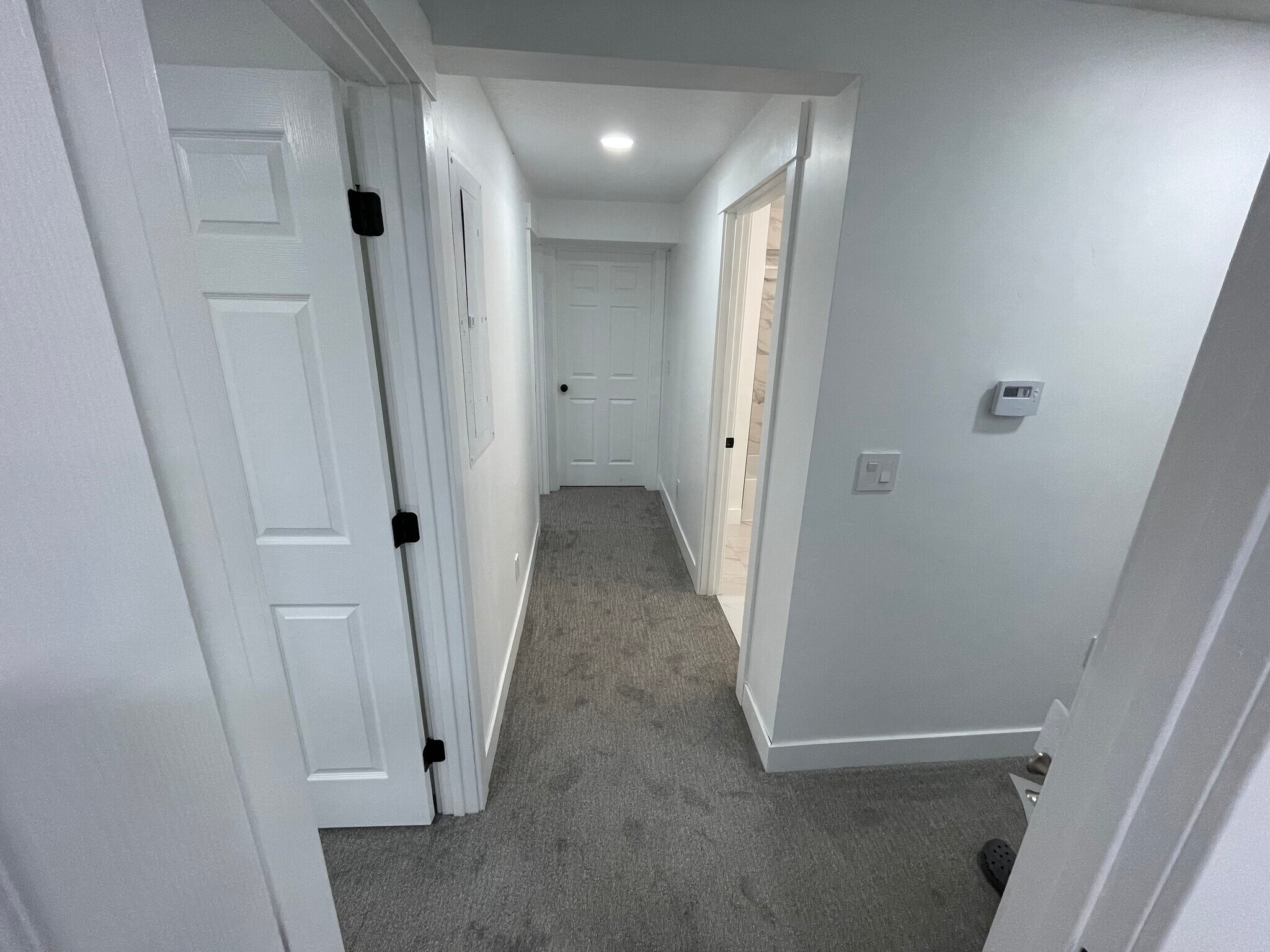 Building Photo - 3331 E 700 S