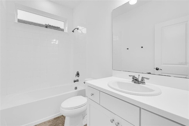 Building Photo - 16030 Micelli Dr