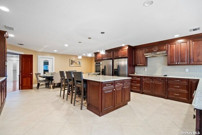 Building Photo - 29 The Grasslands