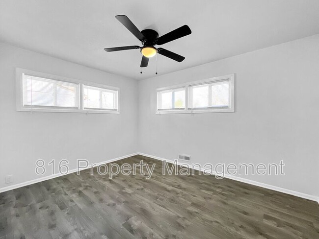 Building Photo - 6607 E 110 Terrace