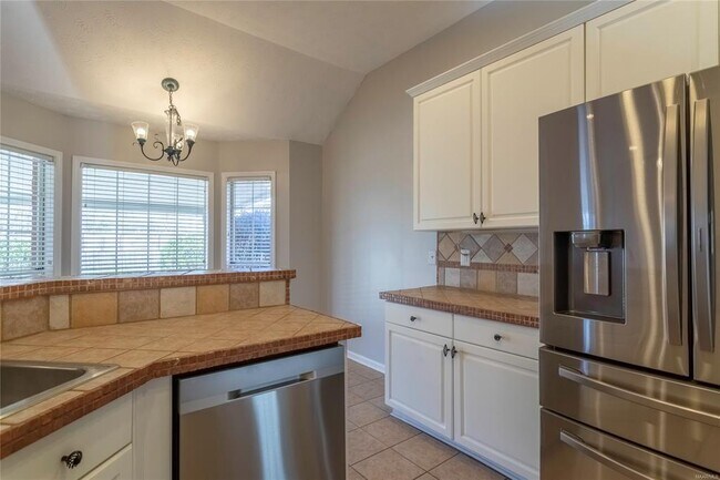 Building Photo - 6607 Rushton Ridge