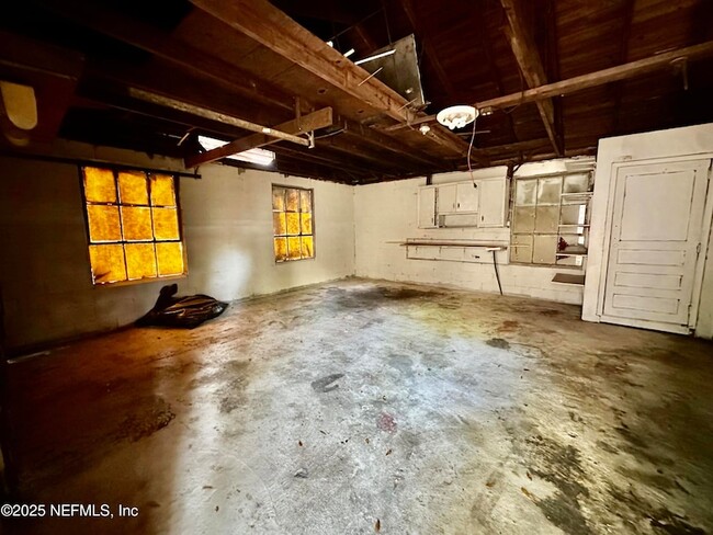 Building Photo - 1012 Brandywine St