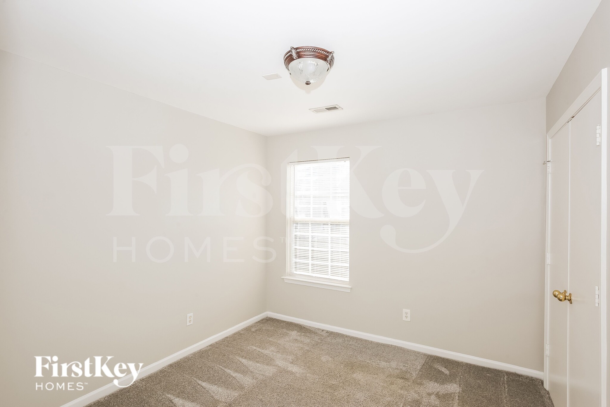 Building Photo - 11610 Banyan Ct