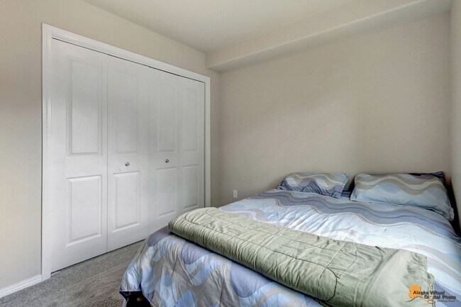 Building Photo - East Anchorage Home with Utilities Included!! Close to JBER! Attached Two Car Garage + Fenced in ...