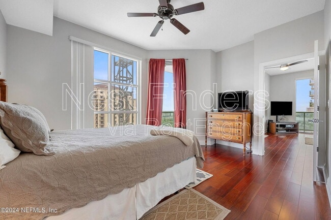 Building Photo - 1431 Riverplace Blvd