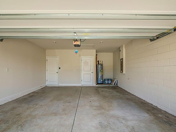 Building Photo - 18347 Turning Leaf Cir