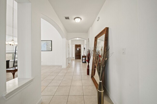 Building Photo - 7413 Woodward Springs Dr