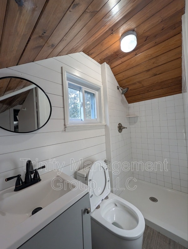 Building Photo - 16252 Hurban St